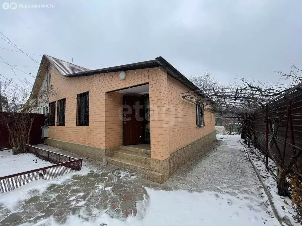 Дом в Карабулак, улица Градусова (80 м) - Фото 1