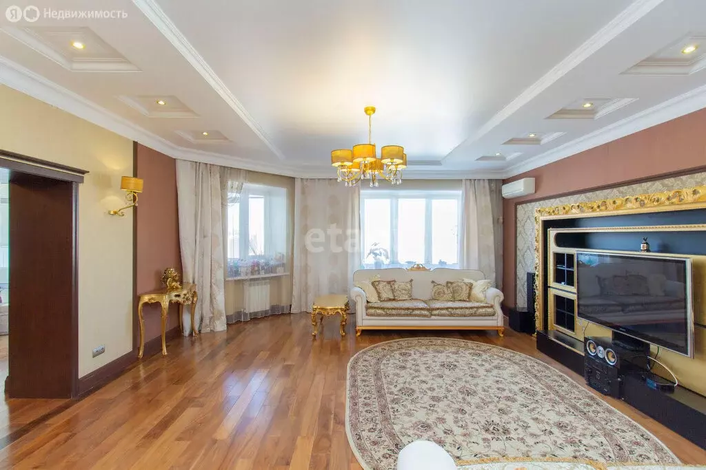 4-комнатная квартира: Тюмень, улица Кузнецова, 13 (192 м) - Фото 2