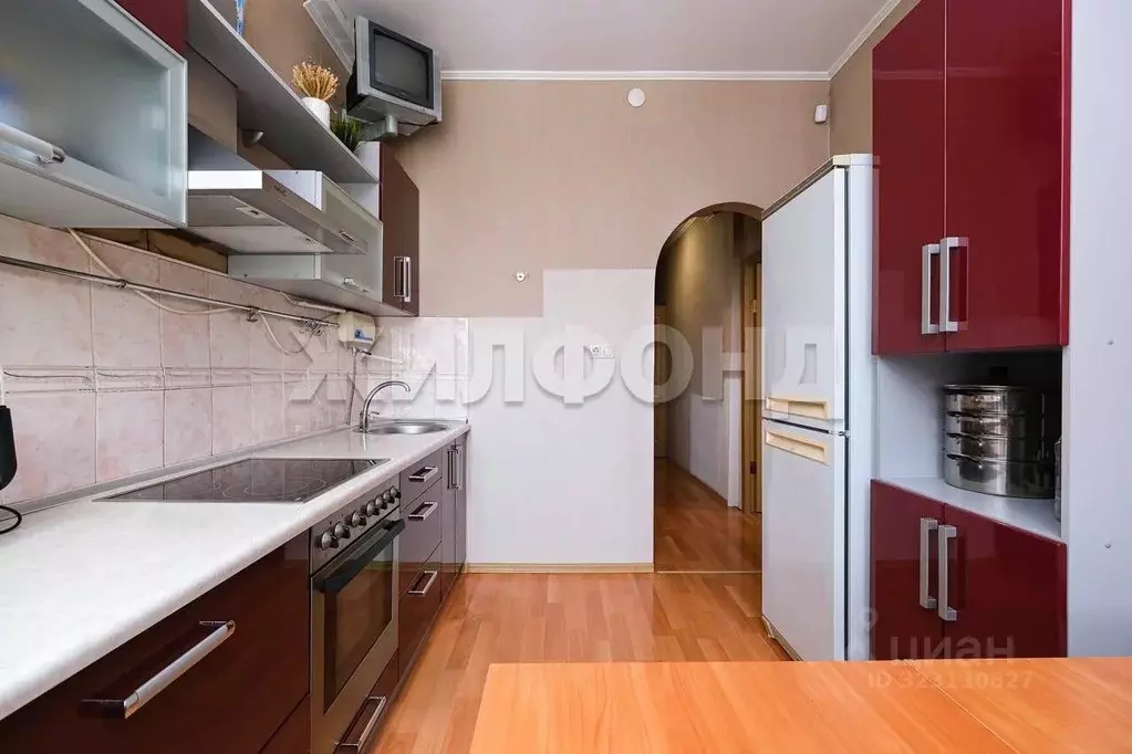 3-к кв. Новосибирская область, Новосибирск ул. Мира, 20 (89.2 м) - Фото 1