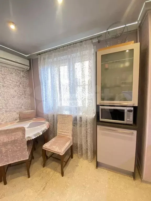 3-к. квартира, 90,8 м, 1/9 эт. - Фото 1