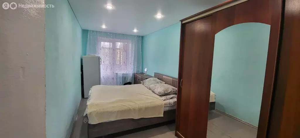 3-комнатная квартира: Уфа, Кольцевая улица, 170 (60 м) - Фото 1