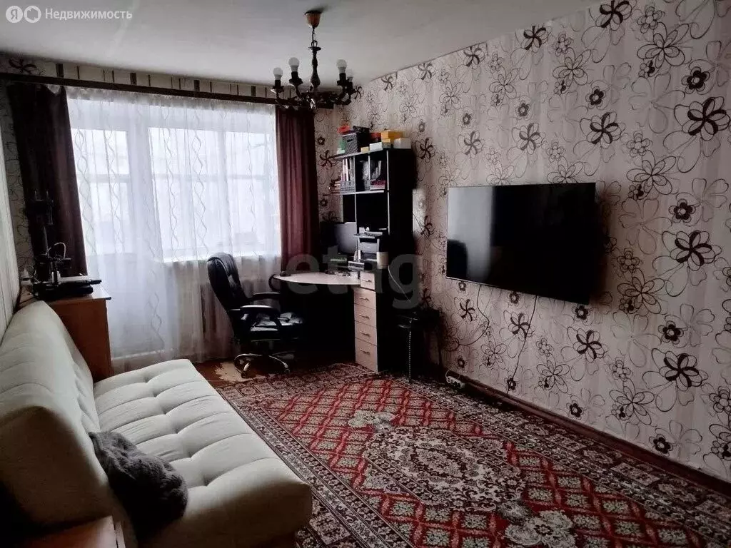 3-комнатная квартира: Можга, улица Азина, 22 (55.5 м) - Фото 0