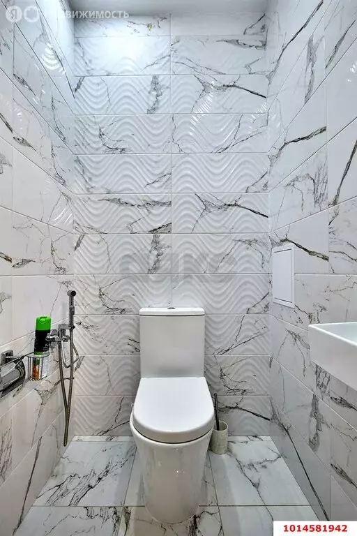 2-комнатная квартира: Краснодар, улица имени Дмитрия Благоева, 29к1 ... - Фото 0