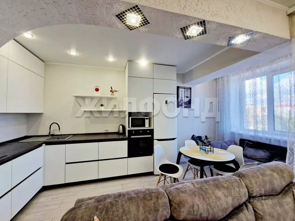 Студия Хакасия, Абакан ул. Чертыгашева, 166 (36.7 м) - Фото 2