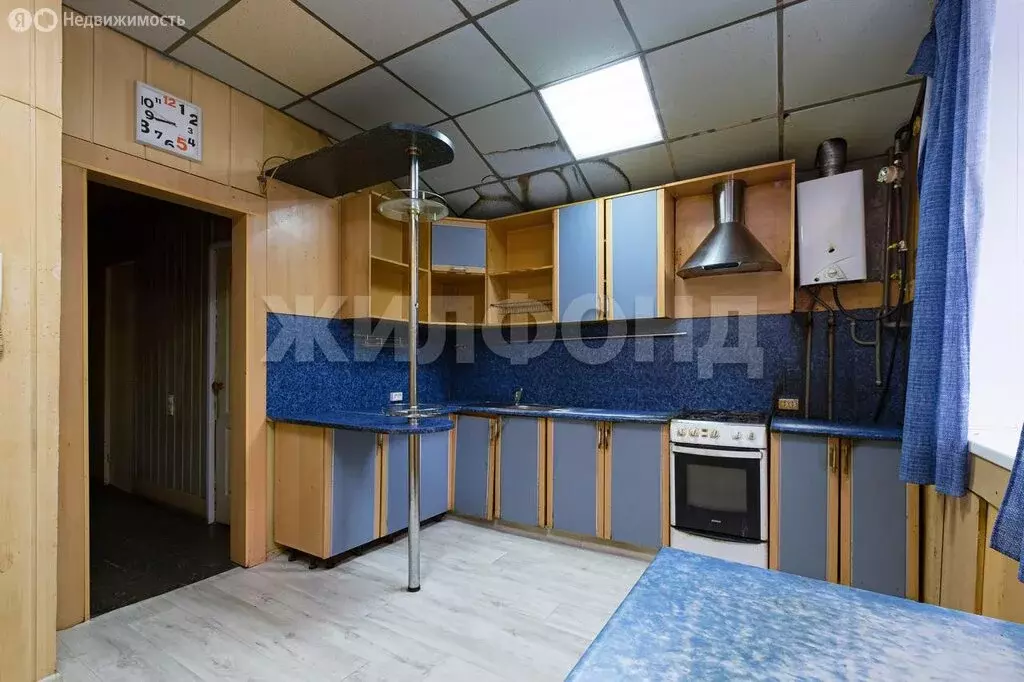3-комнатная квартира: Новосибирск, улица Аэропорт, 20 (81.1 м) - Фото 0