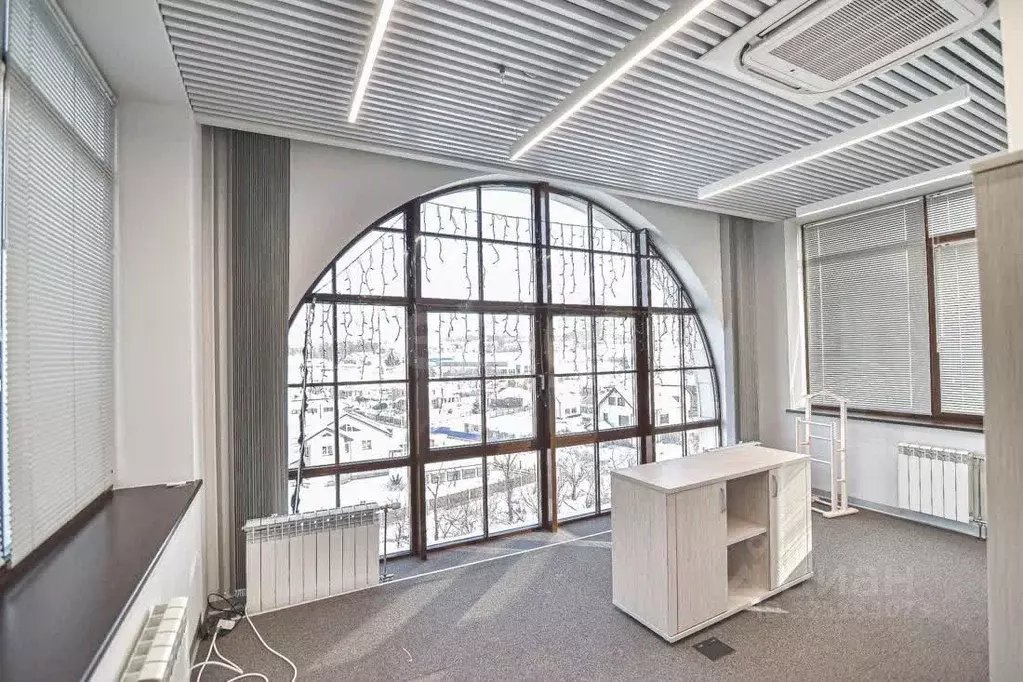 Офис в Сахалинская область, Южно-Сахалинск ул. Зимы, 77 (267 м) - Фото 1