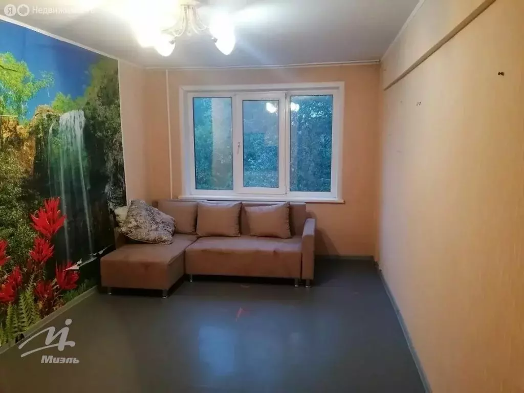 1-комнатная квартира: Рубцовск, Тихвинская улица, 32 (30.1 м) - Фото 1