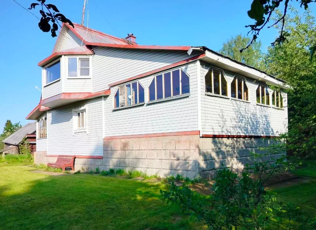 Дом в Ленинградская область, Лужский район, Торковичское с/пос, д. ... - Фото 1