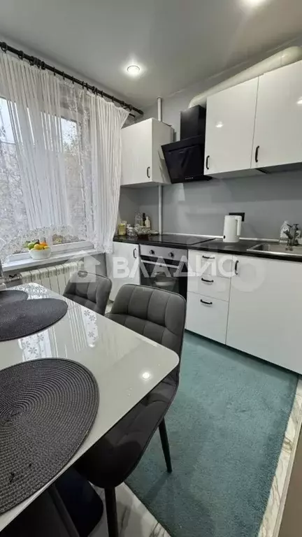 2-к. квартира, 42,9 м, 5/9 эт. - Фото 0