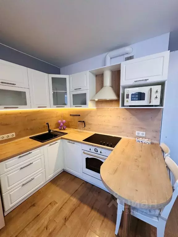 Студия Санкт-Петербург ул. Среднерогатская, 16к5 (30.0 м) - Фото 1