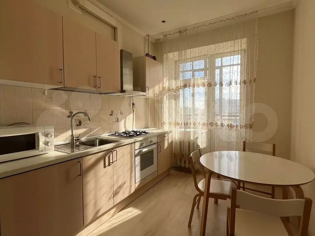 1-к. квартира, 45 м, 5/9 эт. - Фото 0