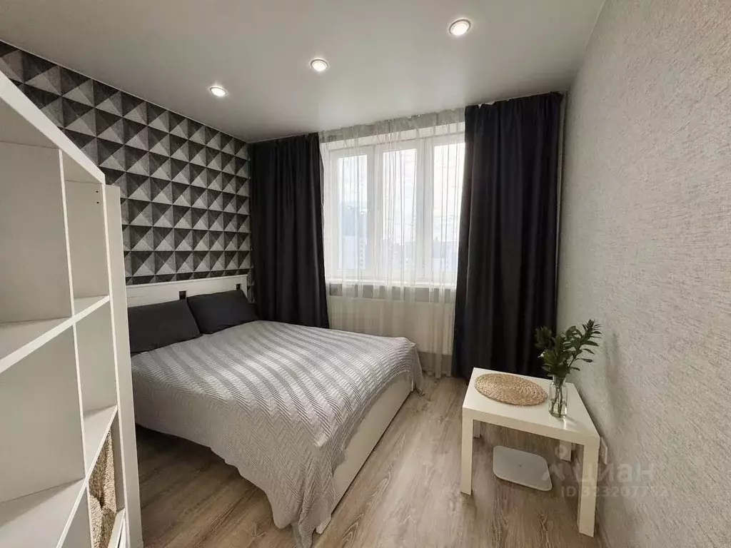 1-к кв. Свердловская область, Екатеринбург ул. Заводская, 75 (43.3 м) - Фото 1