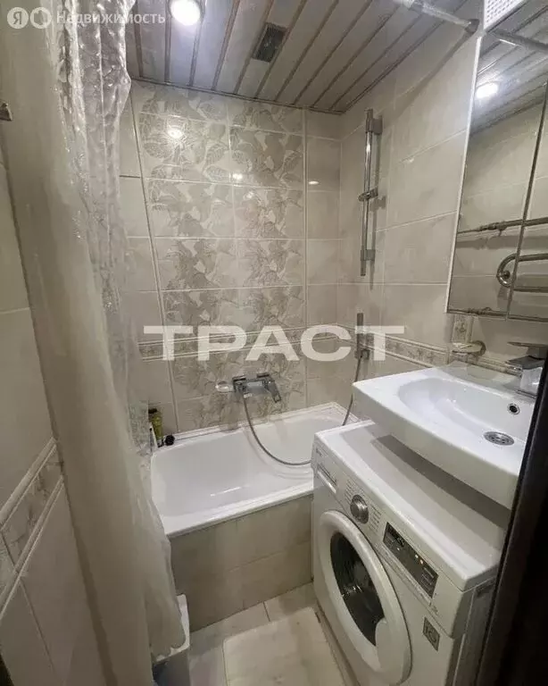 2-комнатная квартира: Воронеж, улица Молодогвардейцев, 8 (39.8 м) - Фото 0