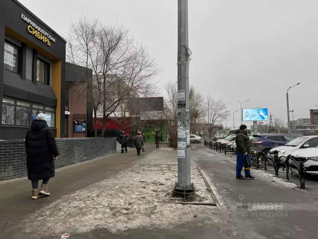 Помещение свободного назначения в Тюменская область, Тюмень ул. ... - Фото 1