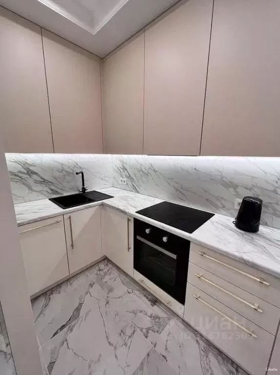 Квартира, 1 комната, 60 м - Фото 1