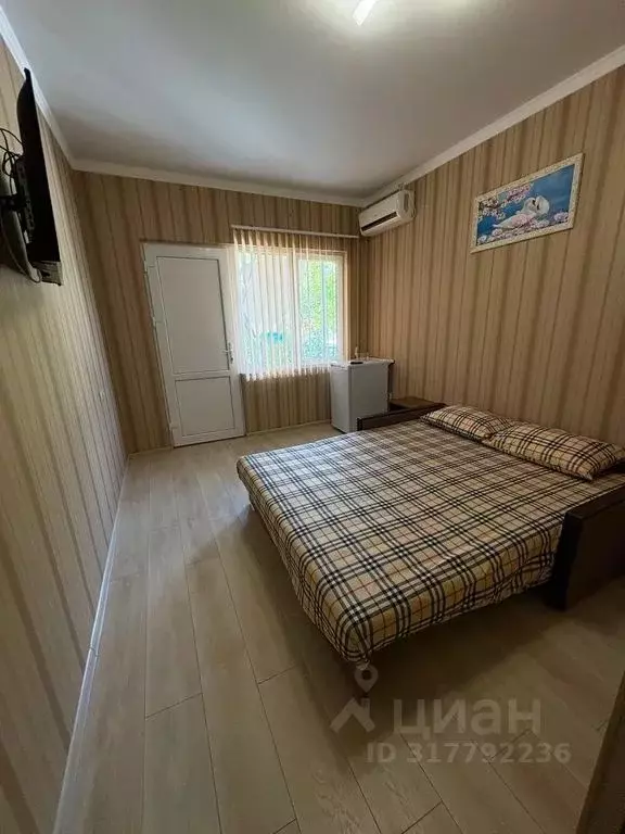 Комната Краснодарский край, Сочи ул. Декабристов, 139 - Фото 1