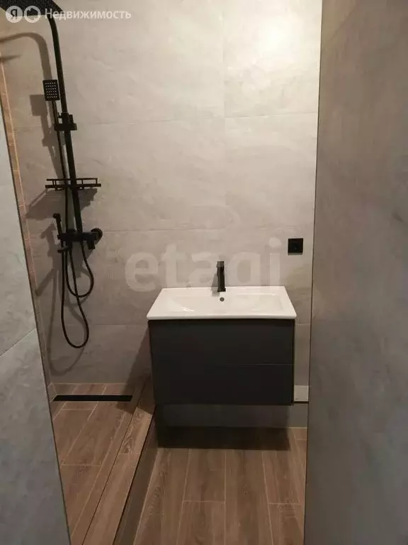 1-комнатная квартира: Курган, жилой район Заозёрный, 12-й микрорайон, ... - Фото 2