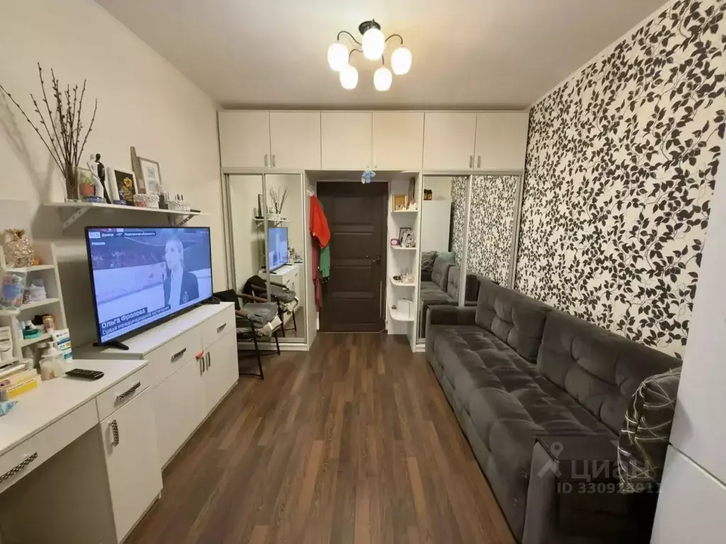 Комната Санкт-Петербург 7-я Красноармейская ул., 19 (23.0 м) - Фото 1