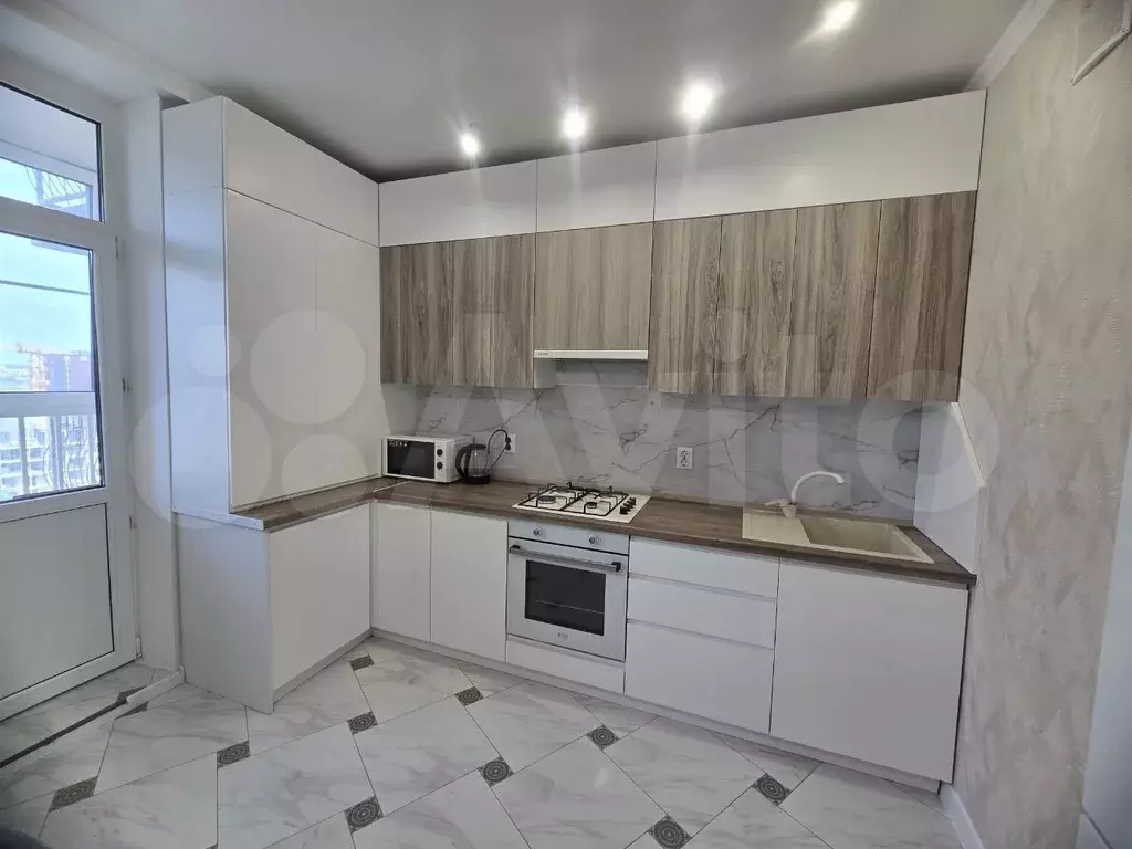 2-к. квартира, 60 м, 13/22 эт. - Фото 1