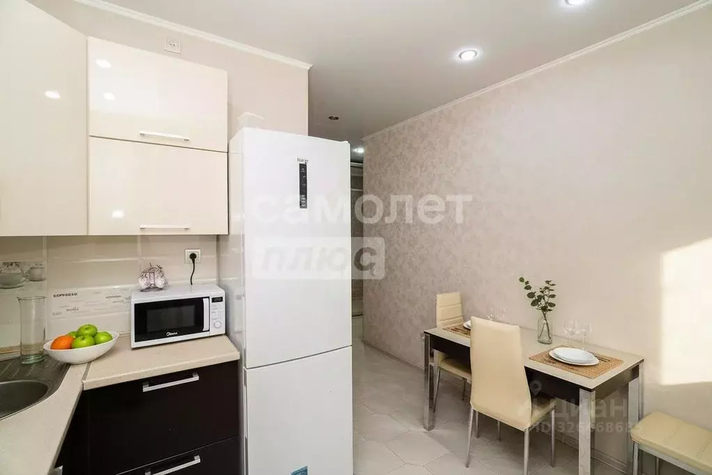 2-к кв. Омская область, Омск ул. Крупской, 14к2 (52.0 м) - Фото 2