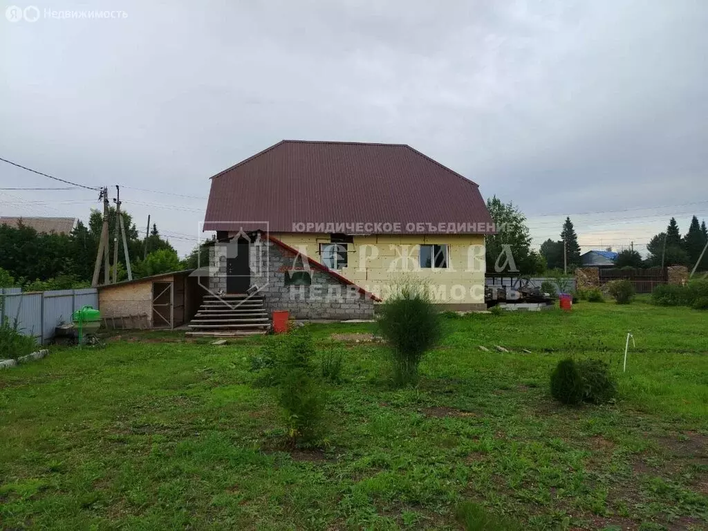 Дом в Новостройка, Рябиновая улица (200 м) - Фото 1