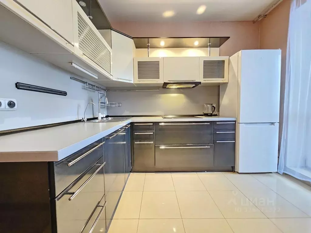 2-к кв. Московская область, Люберцы ул. Кирова, 3 (64.0 м) - Фото 2