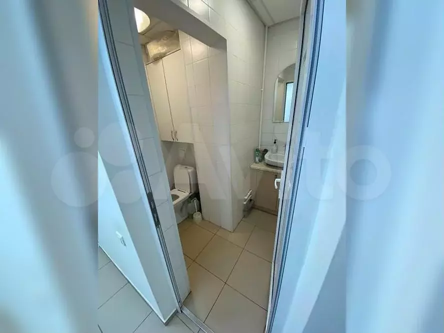 Помещение свободного коммерческого назначения, 160.9 м - Фото 1