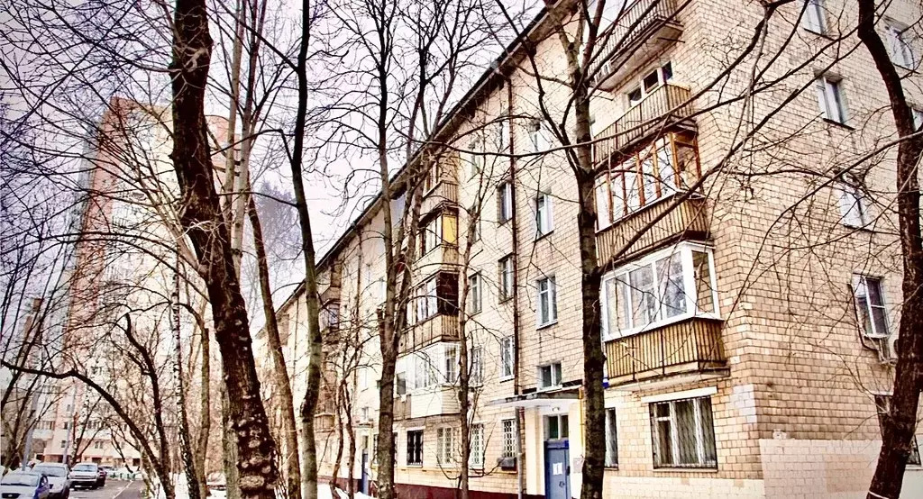 2-к кв. Москва ул. Артамонова, 14К2 (42.0 м) - Фото 0