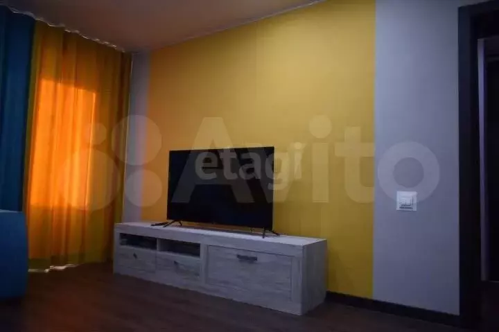 1-к. квартира, 38 м, 2/9 эт. - Фото 1