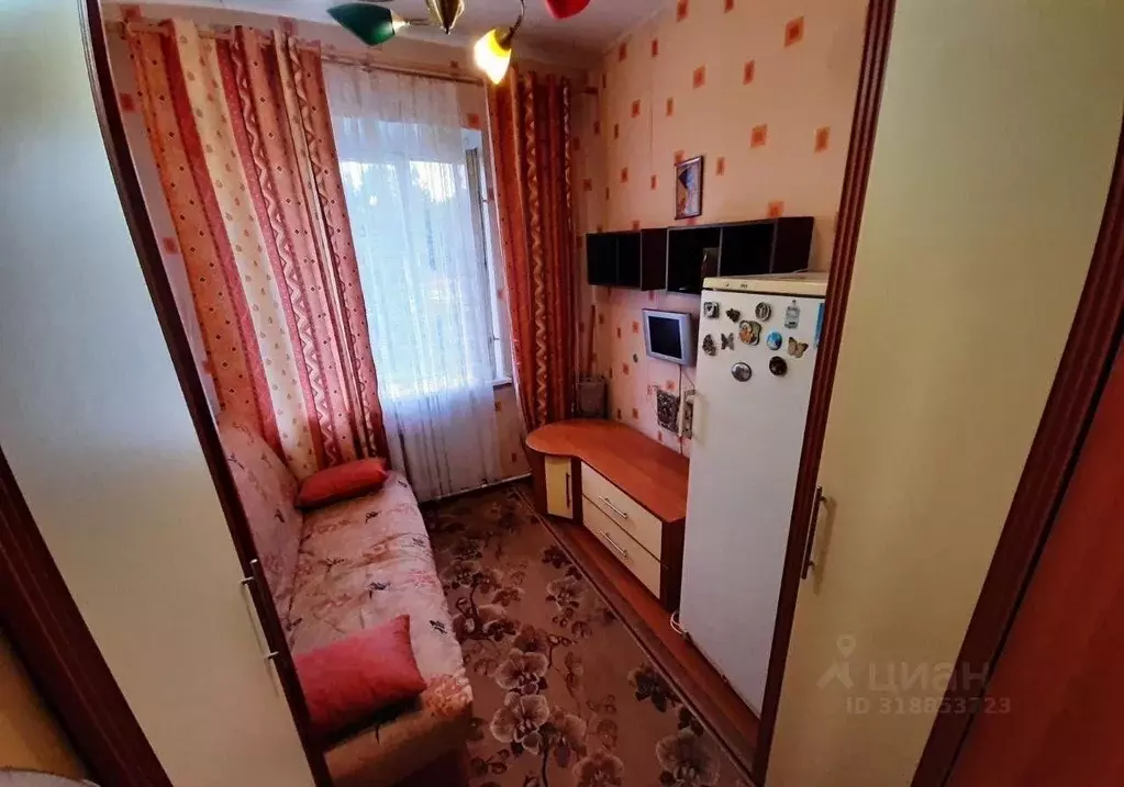 Комната Московская область, Наро-Фоминск ул. Калинина, 14 (10.0 м) - Фото 0