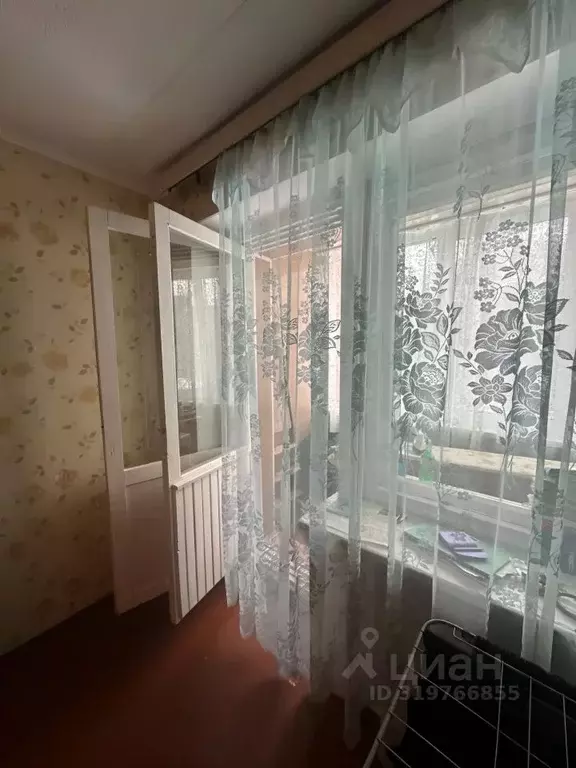 Комната Псковская область, Псков ул. Герцена, 16 (18.0 м) - Фото 0
