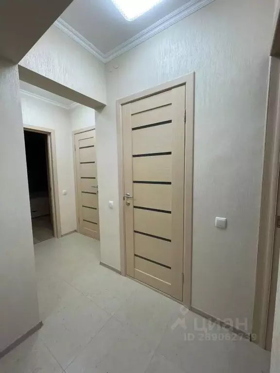 3-к кв. Крым, Симферополь ул. Лексина, 74 (80.0 м) - Фото 2