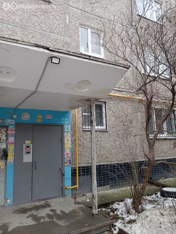 3-комнатная квартира: Екатеринбург, улица Серафимы Дерябиной, 21 (64 ... - Фото 1