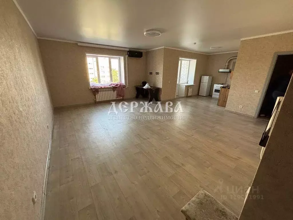 1-к кв. Белгородская область, Старый Оскол Заречье мкр, 11 (50.0 м) - Фото 1