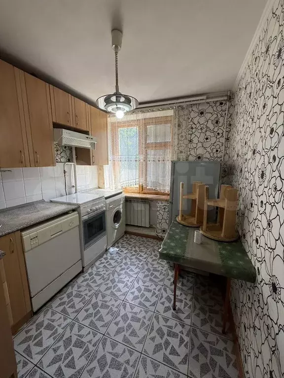 1-к. квартира, 40 м, 3/10 эт. - Фото 0