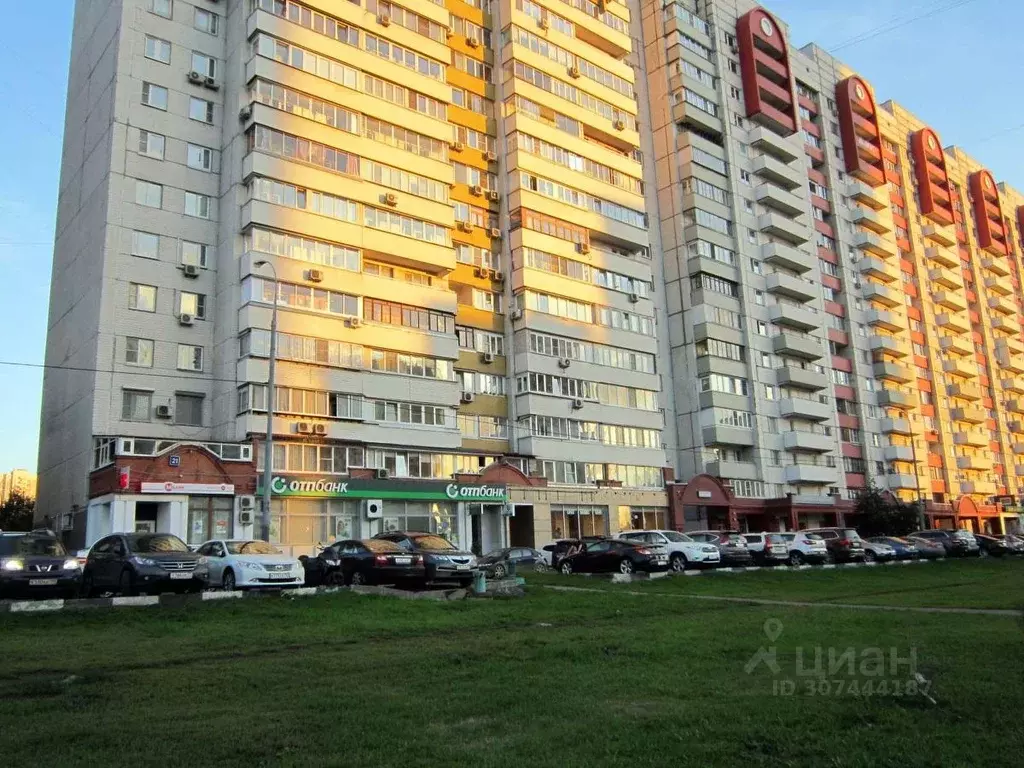 Торговая площадь в Москва Мичуринский просп., 21 (220 м) - Фото 0