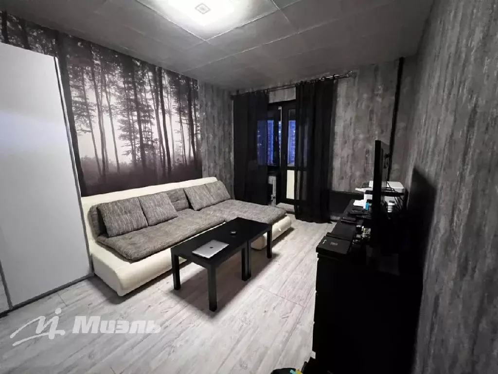 Продается 3-комнатная квартира - Фото 1