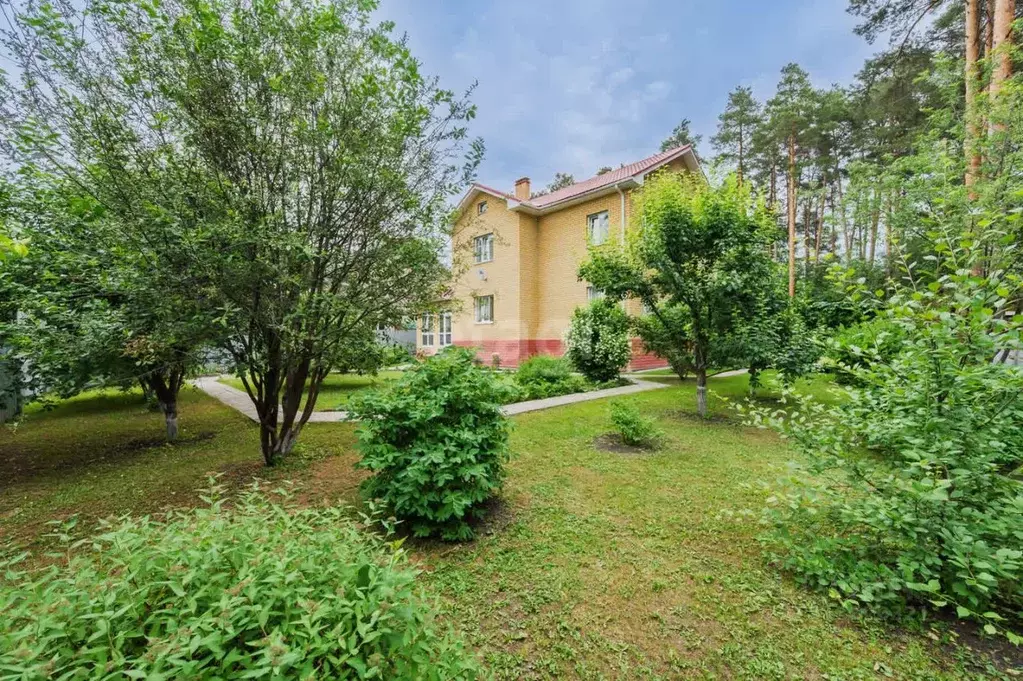 Коттедж в Свердловская область, Екатеринбург ул. Артема, 53А (232 м) - Фото 0