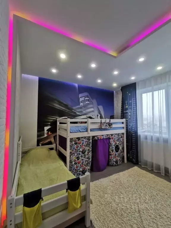 2-к кв. Ханты-Мансийский АО, Сургут ул. Мелик-Карамова, 4 (65.4 м) - Фото 1