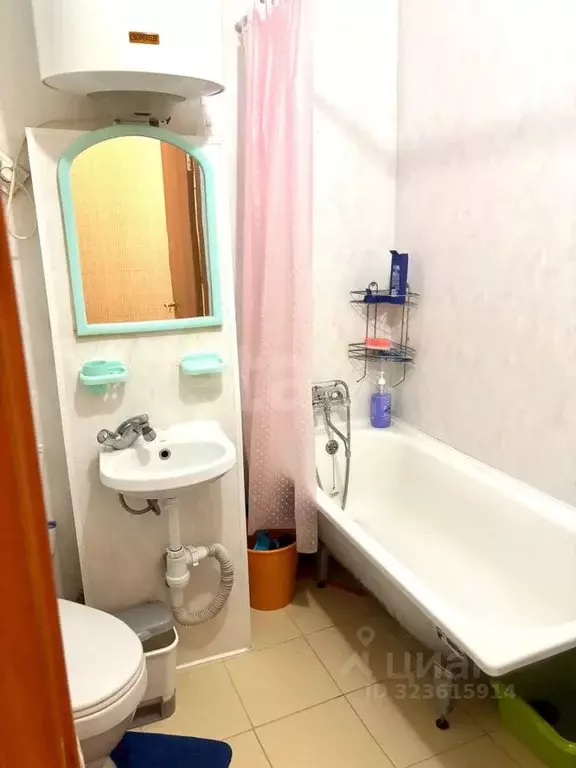 Студия Ханты-Мансийский АО, Сургут Пролетарский просп., 35 (24.0 м) - Фото 1