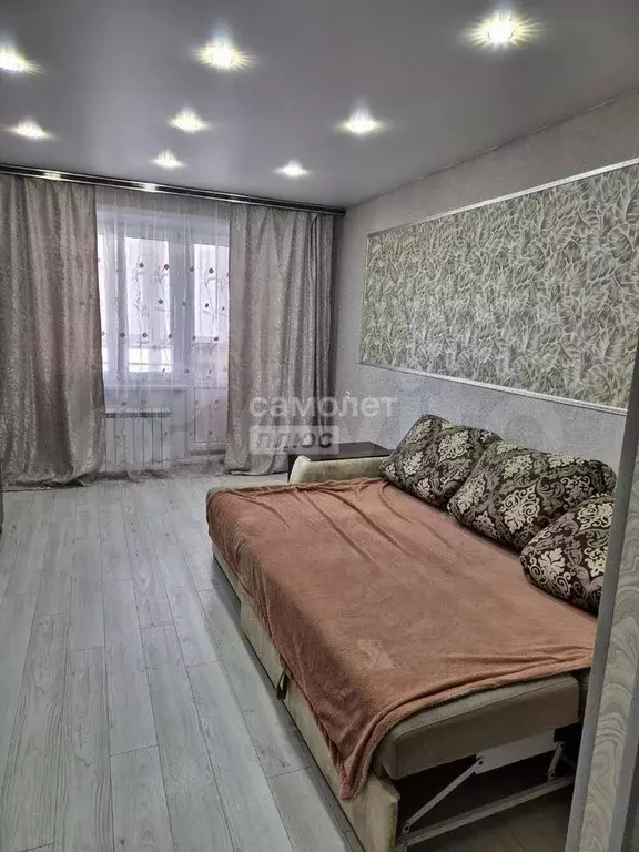1-к. квартира, 45 м, 5/10 эт. - Фото 0