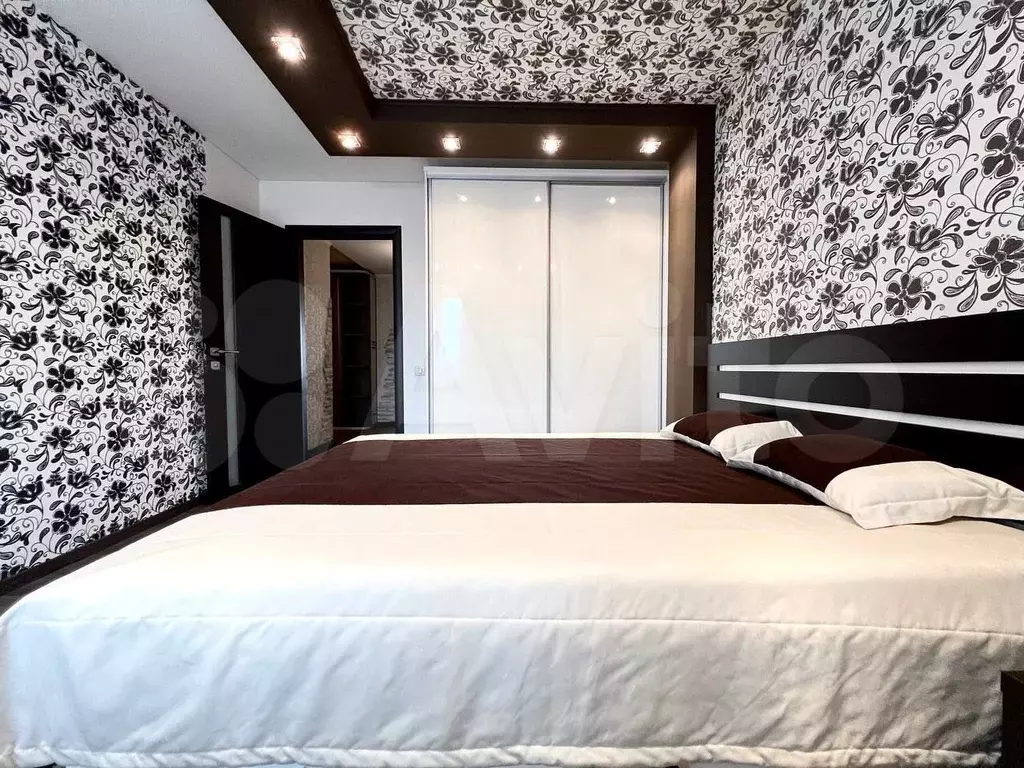 3-к. квартира, 90 м, 3/10 эт. - Фото 1