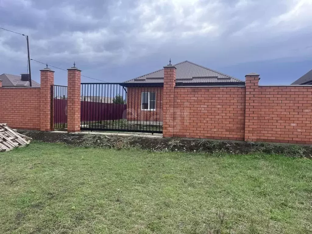 Дом в Краснодарский край, Краснодар городской округ, Октябрьский хут. ... - Фото 1