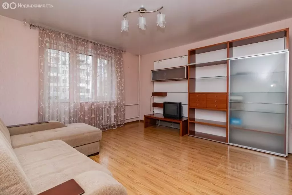 2-комнатная квартира: Челябинск, Комсомольский проспект, 38В (57 м) - Фото 1