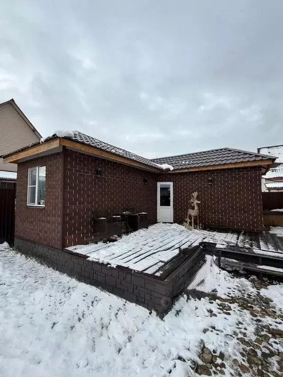 Дом в Ленинградская область, Отрадное Кировский район, ул. Танкистов, ... - Фото 2