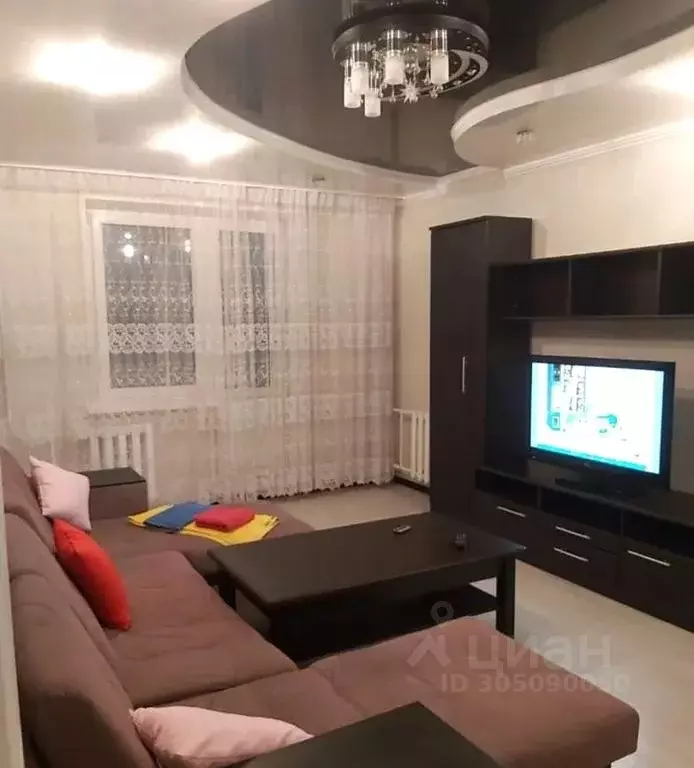 2-к кв. Татарстан, Нижнекамск Студенческая ул., 18 (55.0 м) - Фото 1