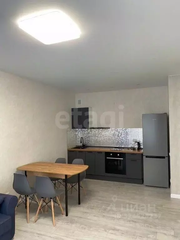 1-к кв. Тюменская область, Тюмень ул. 50 лет Октября, 63Г (41.0 м) - Фото 1