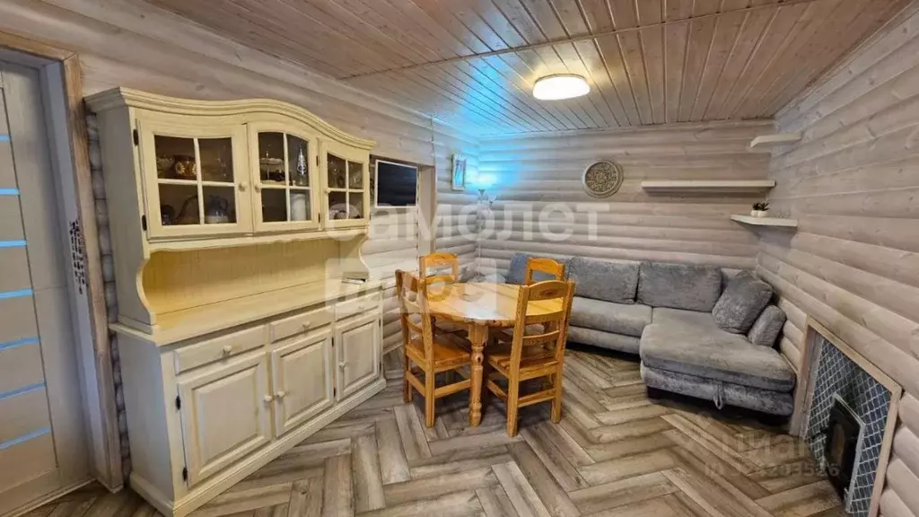 Дом в Свердловская область, Екатеринбург Уралмаш жилрайон, ул. ... - Фото 1