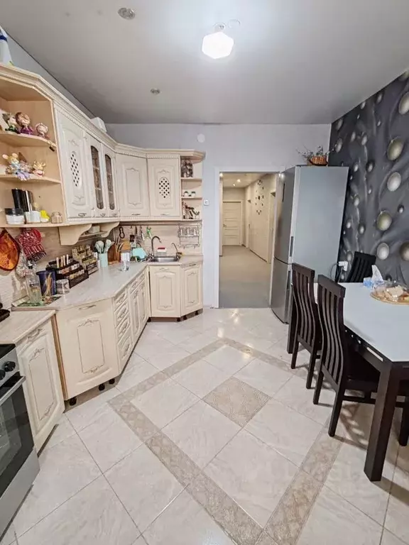 4-к кв. Забайкальский край, Чита ул. Баранского, 98А (120.0 м) - Фото 1