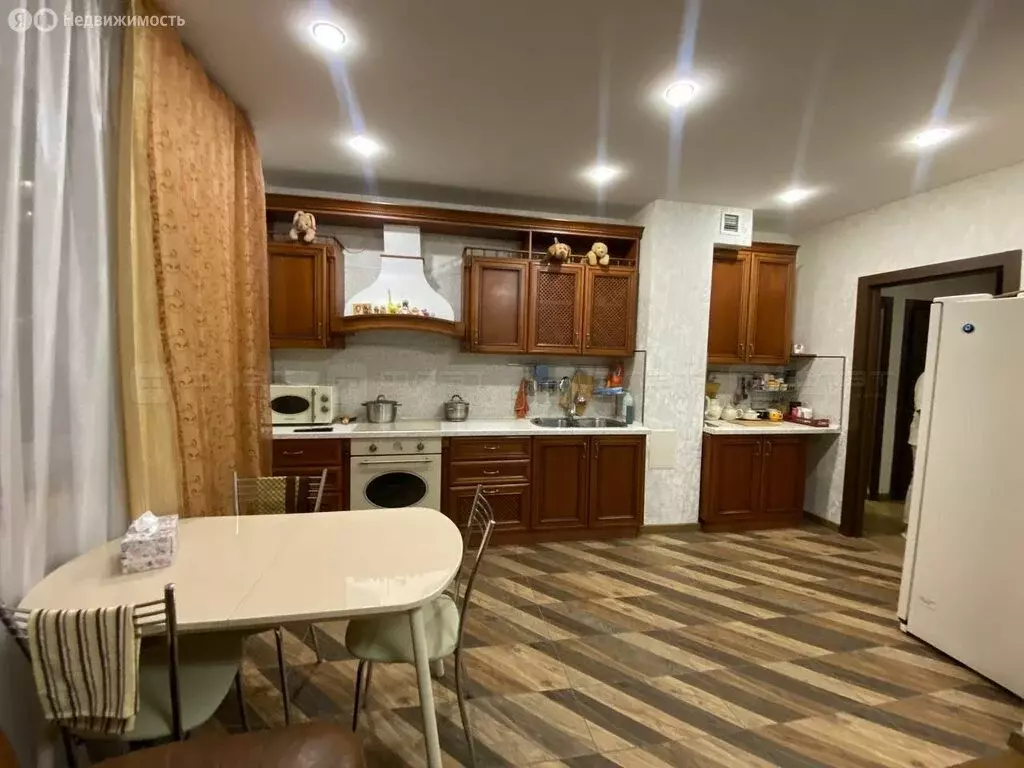 2-комнатная квартира: Казань, улица Новаторов, 8Б (58.3 м) - Фото 1